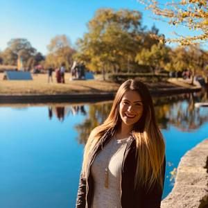 Meet your Posher, Shahiyena